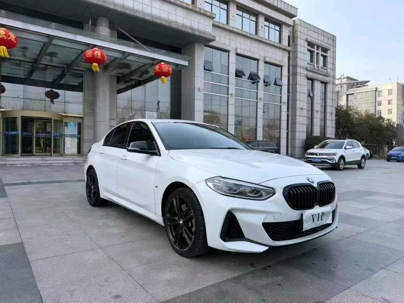 枣庄22年宝马1系5