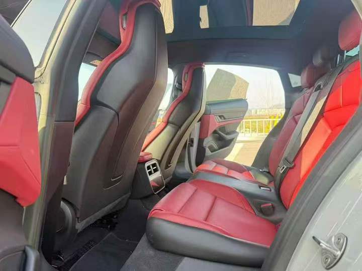 嘉兴23年保时捷Taycan7