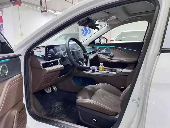 成都24年奇瑞艾瑞泽4