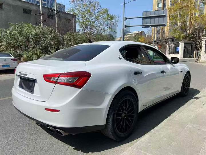 成都16年玛莎拉蒂Ghibli8