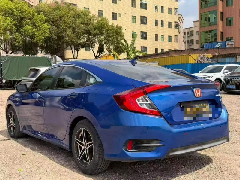 东莞19年本田思域8