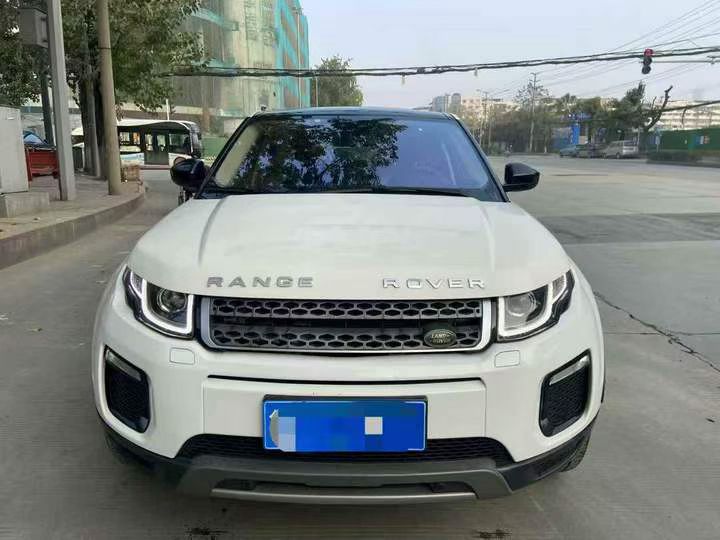 成都18年路虎极光1