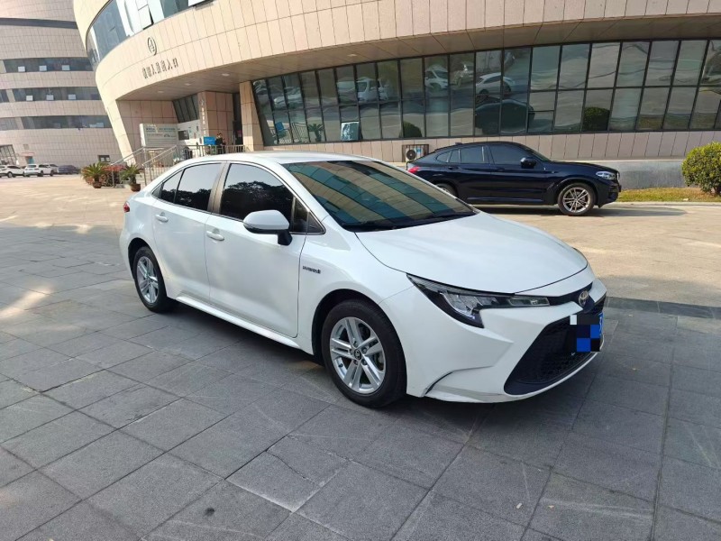 武汉22年丰田雷凌2