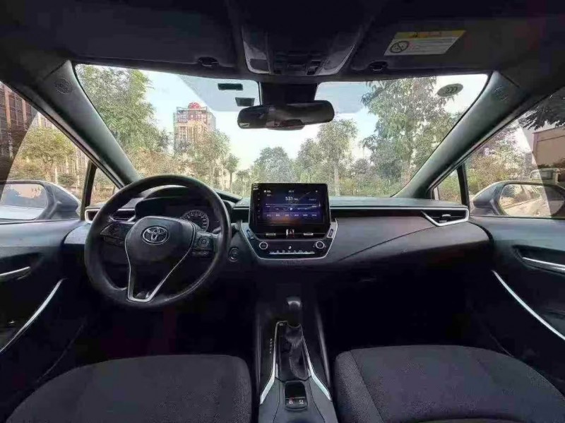 茂名21年豐田雷凌6