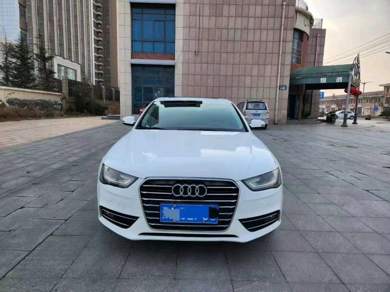 青岛16年奥迪A4L1