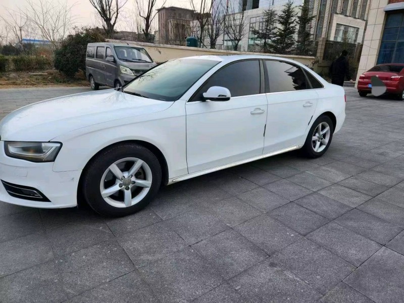 青岛16年奥迪A4L5