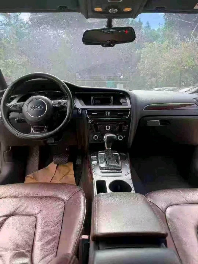 佛山16年奥迪A4L5