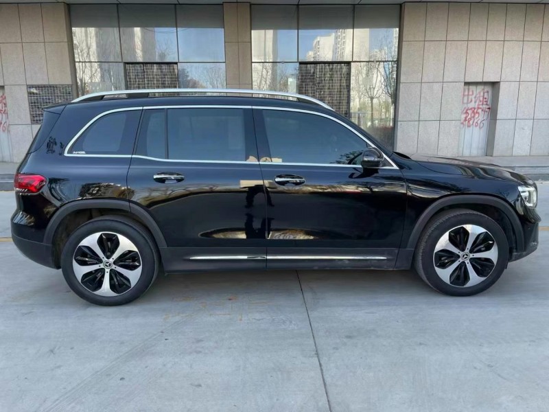 济宁22年奔驰GLB8