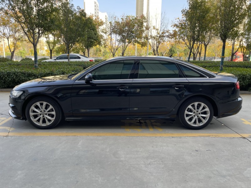 济宁18年奥迪A6L8