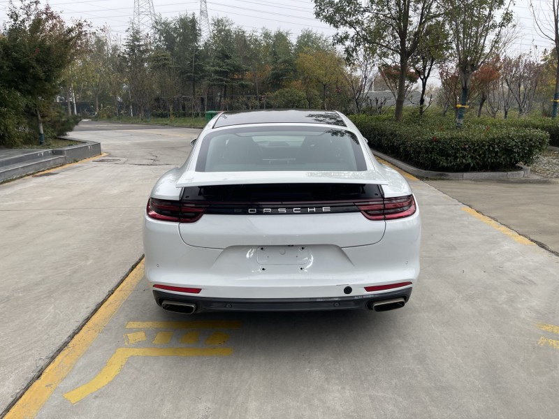 濟寧20年保時捷帕拉梅拉9