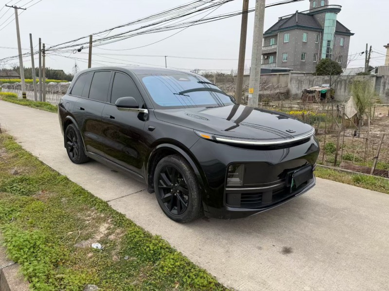 嘉兴23年理想L82