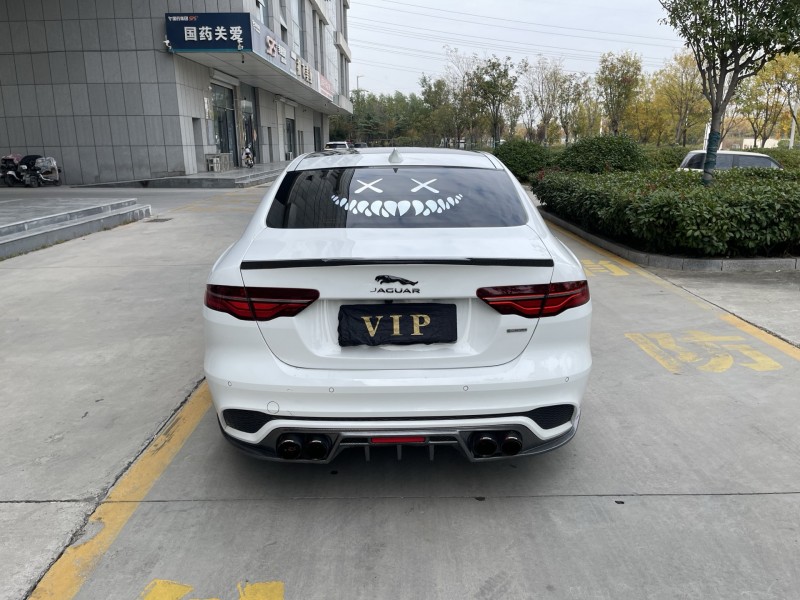 济宁22年捷豹XEL8