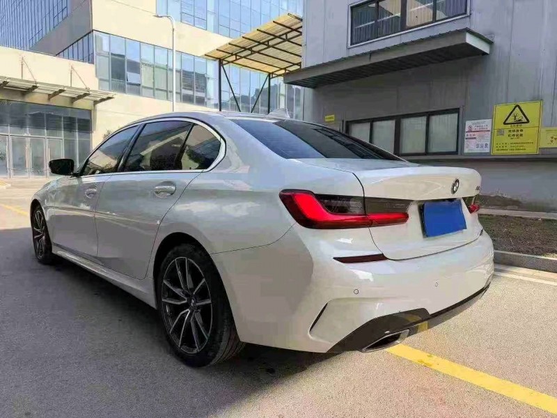 徐州21年宝马3系5