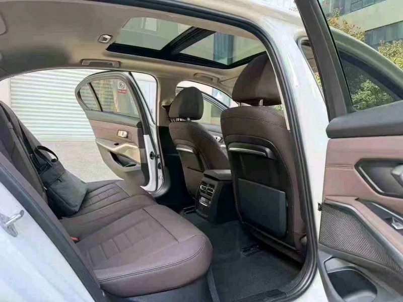 徐州21年宝马3系8