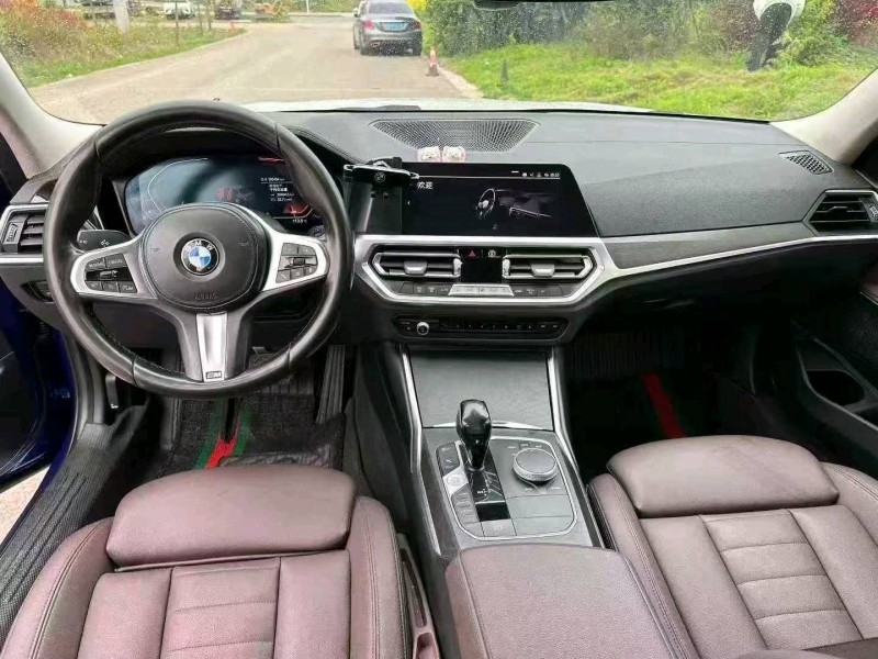 重庆20年宝马3系8