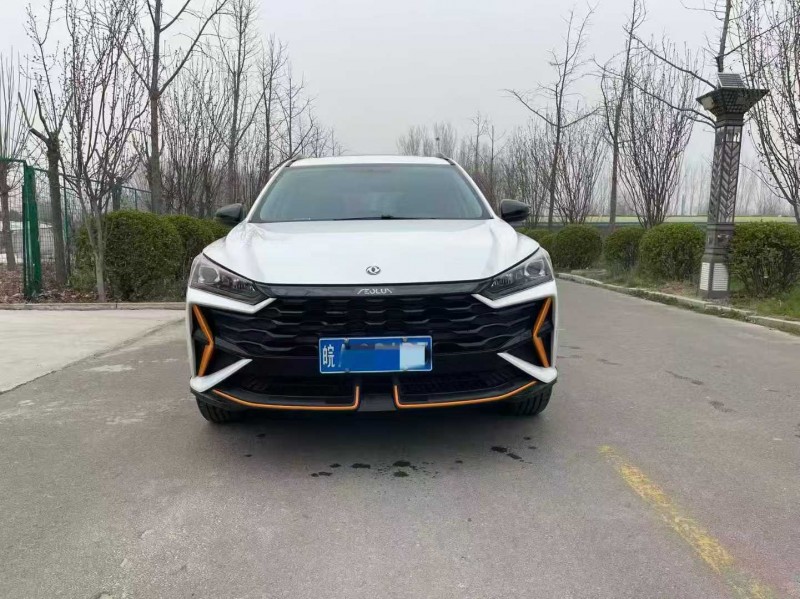 济宁24年东风奕炫1