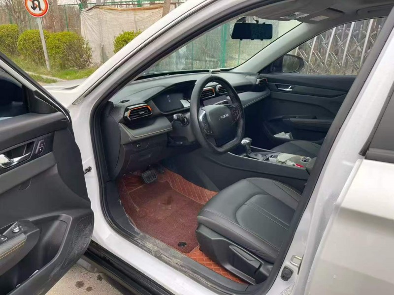 济宁24年东风奕炫5