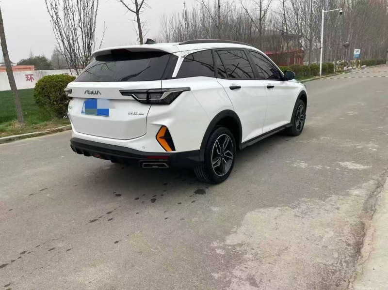 济宁24年东风奕炫7