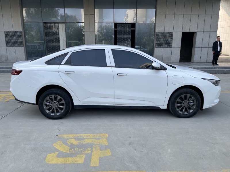 烟台24年吉利几何5