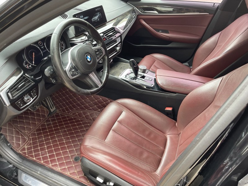 济宁18年宝马5系4