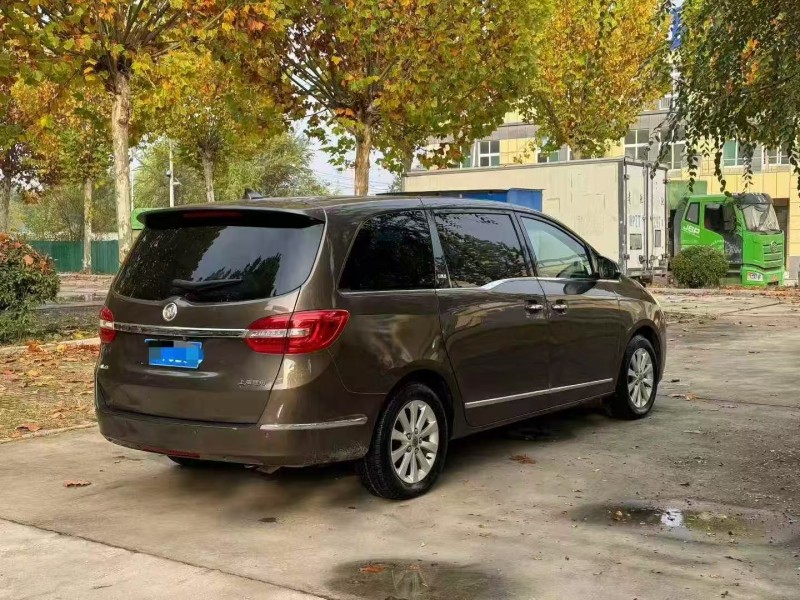 菏泽15年别克GL88