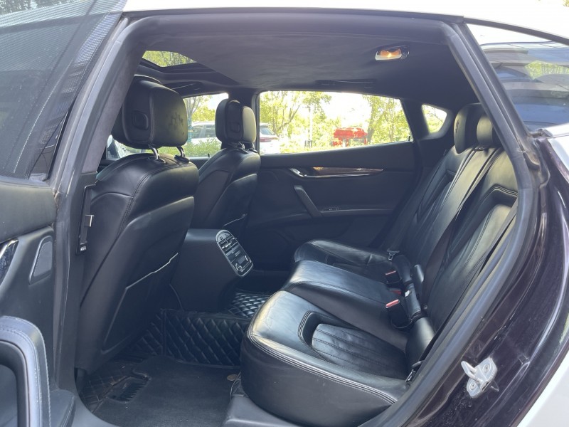 濟寧14年瑪莎拉蒂總裁6