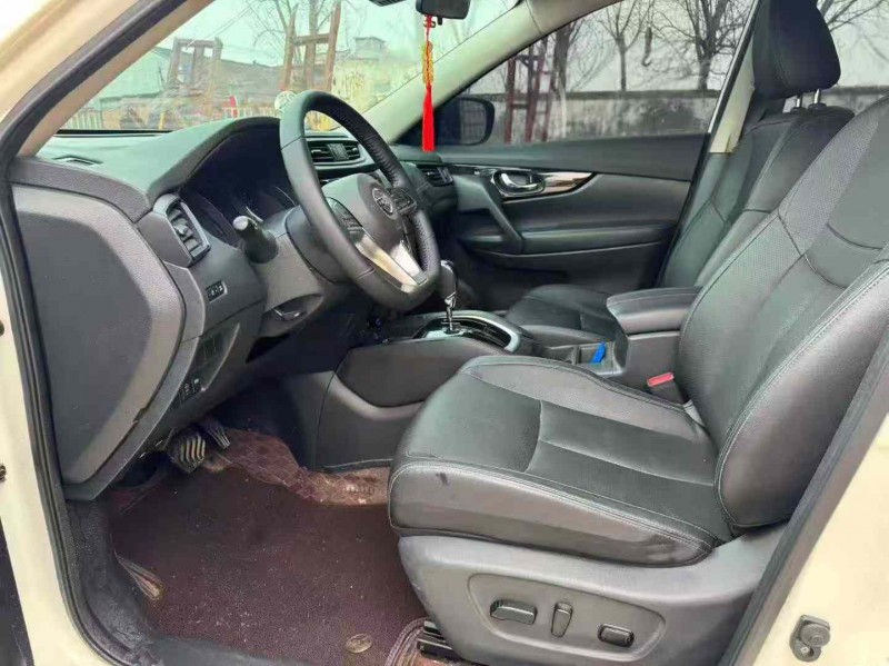 焦作24年日产奇骏4