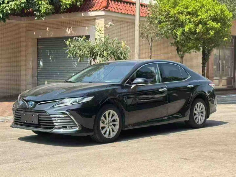 中山23年丰田凯美瑞3