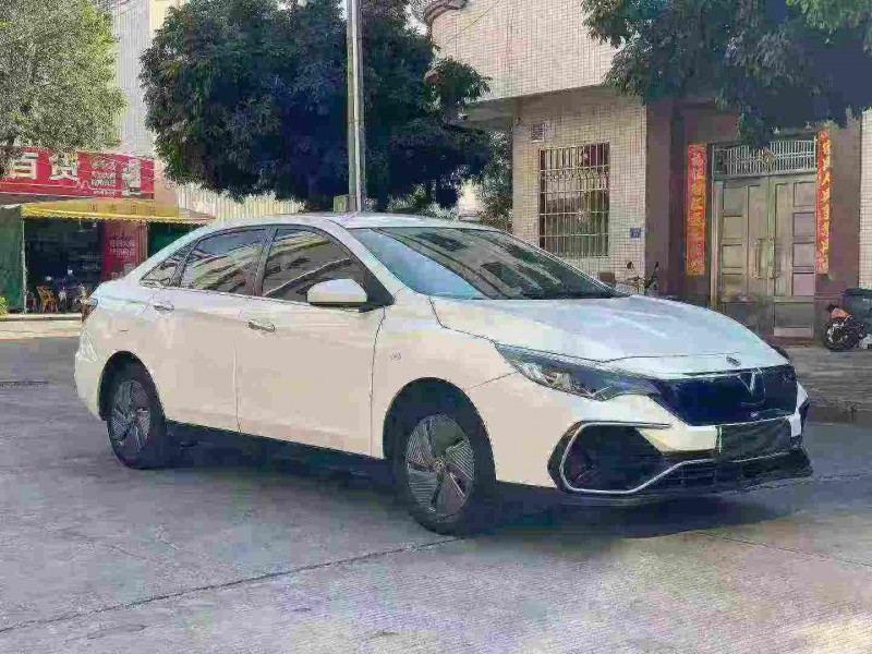 中山23年启辰D602