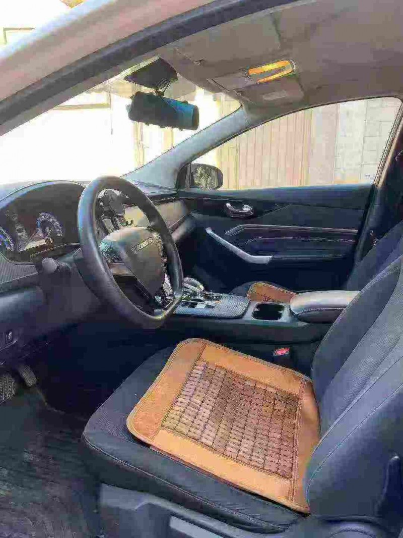 中山23年启辰D604