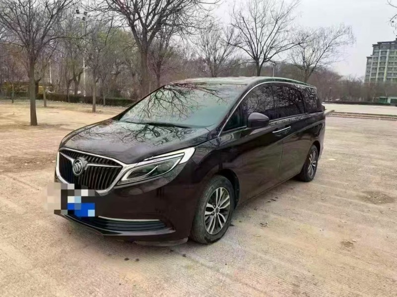 济南19年别克GL82