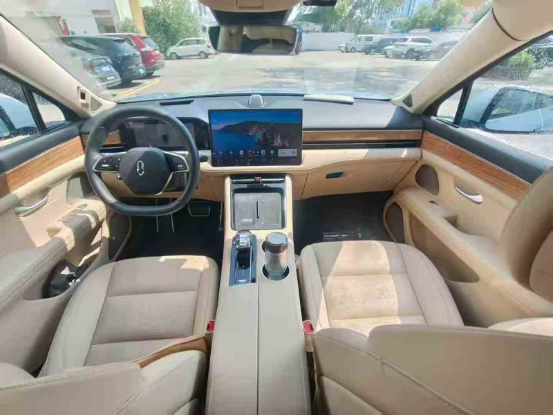 深圳24年华为智选问界6