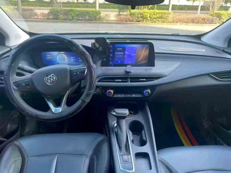 三明24年别克微蓝4