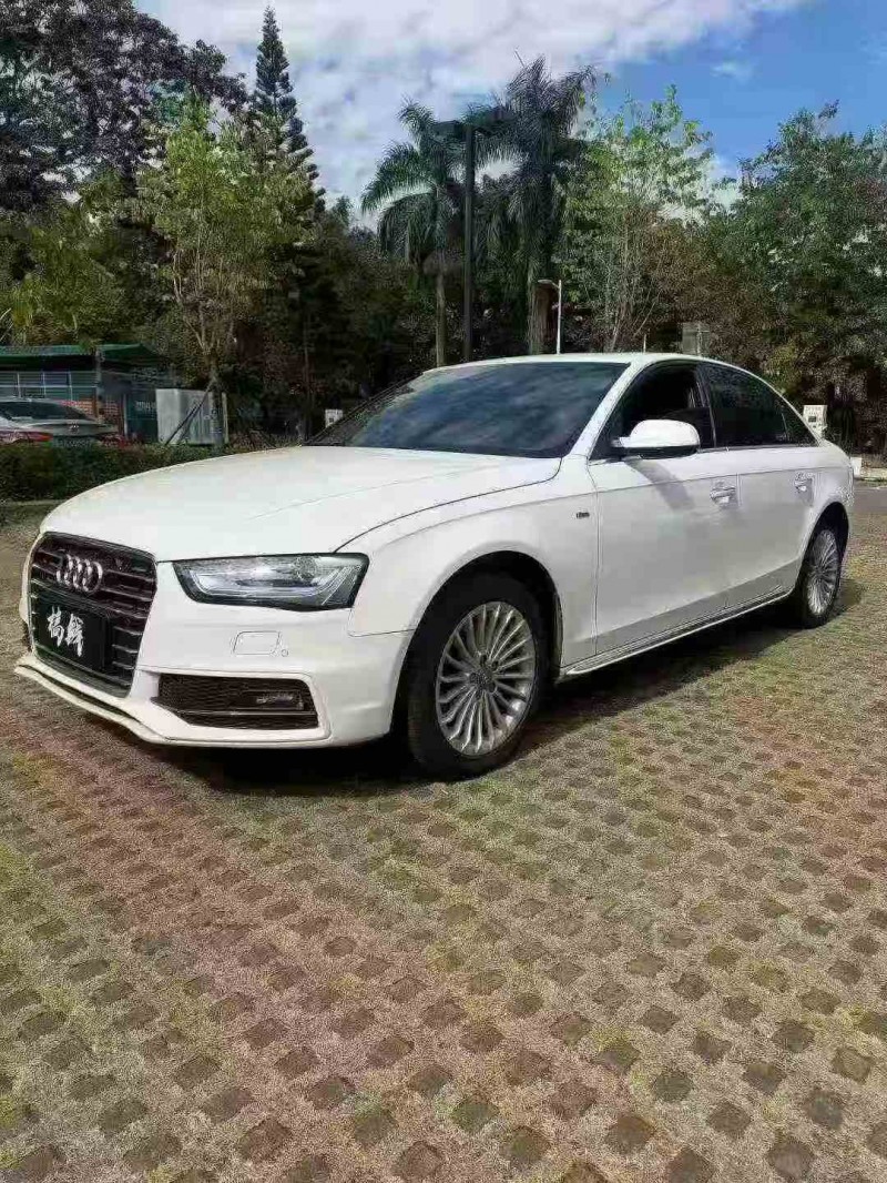 珠海16年奥迪A4L3