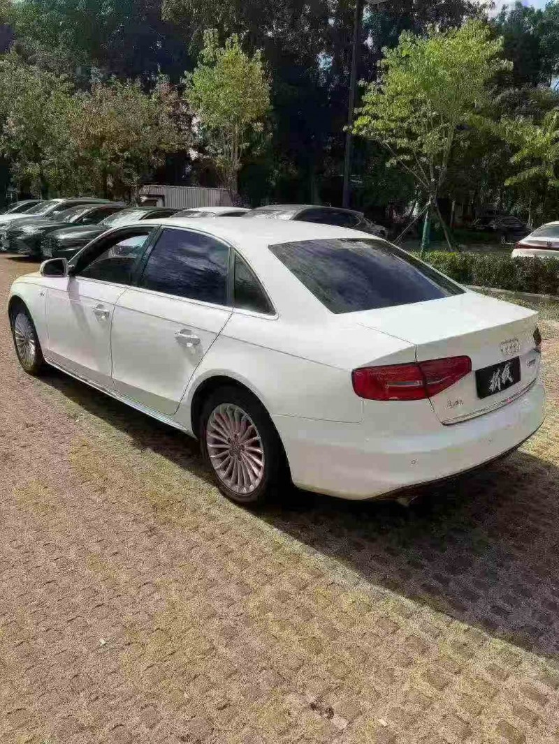 珠海16年奥迪A4L7