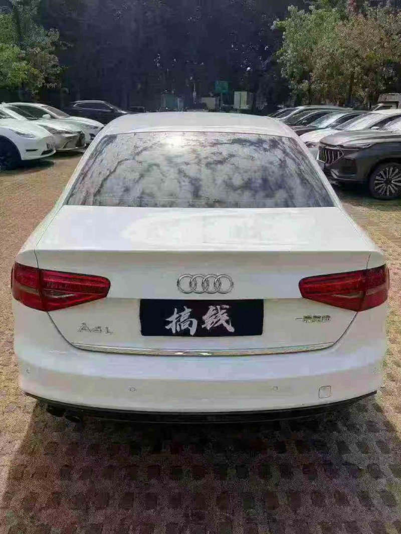 珠海16年奥迪A4L9