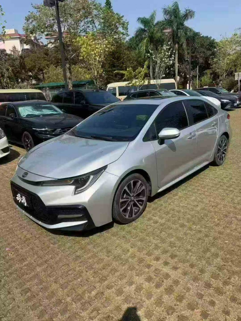 汕头22年丰田雷凌2