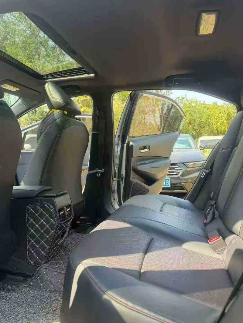 汕头22年丰田雷凌6