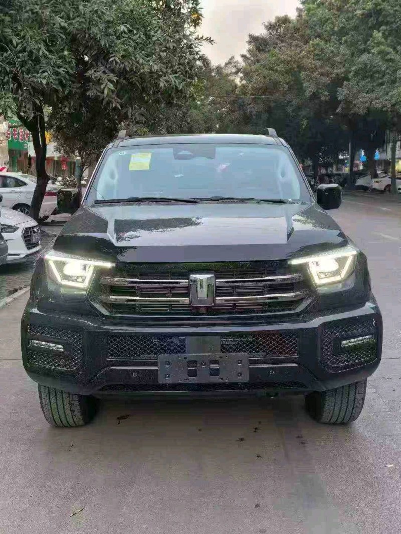 汕头26年长城汽车坦克1