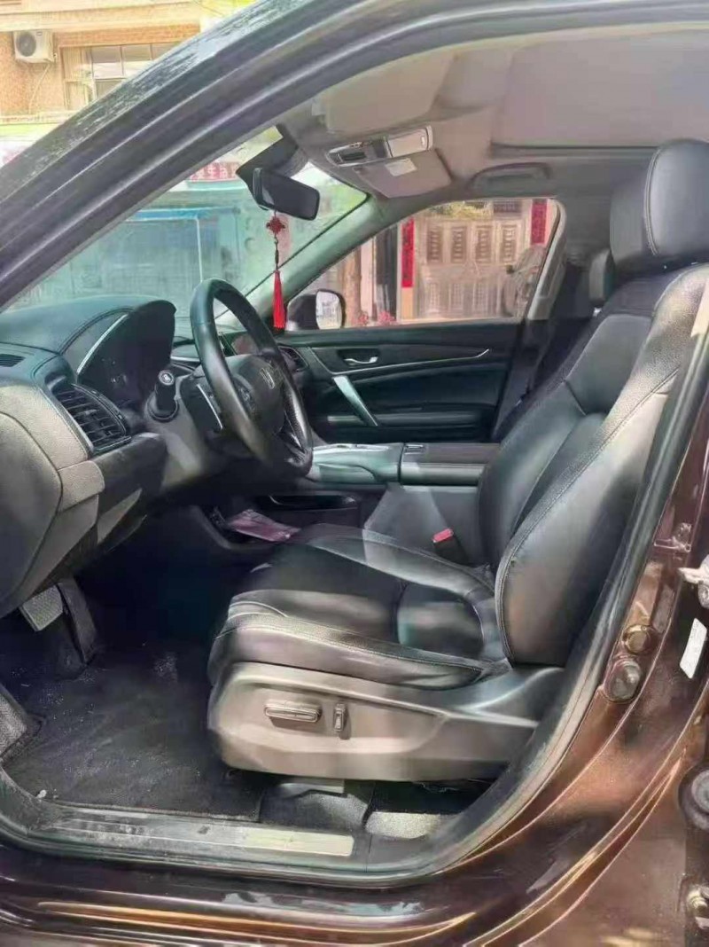 潍坊17年本田冠道3