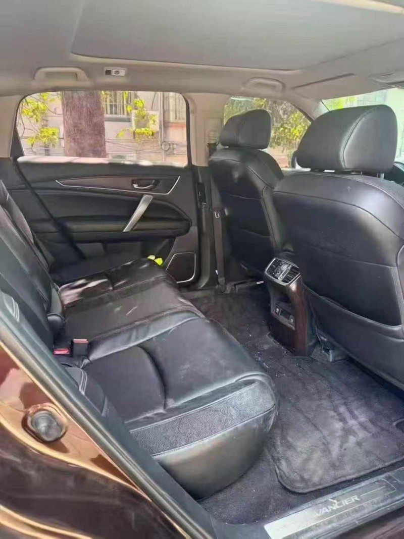 潍坊17年本田冠道4