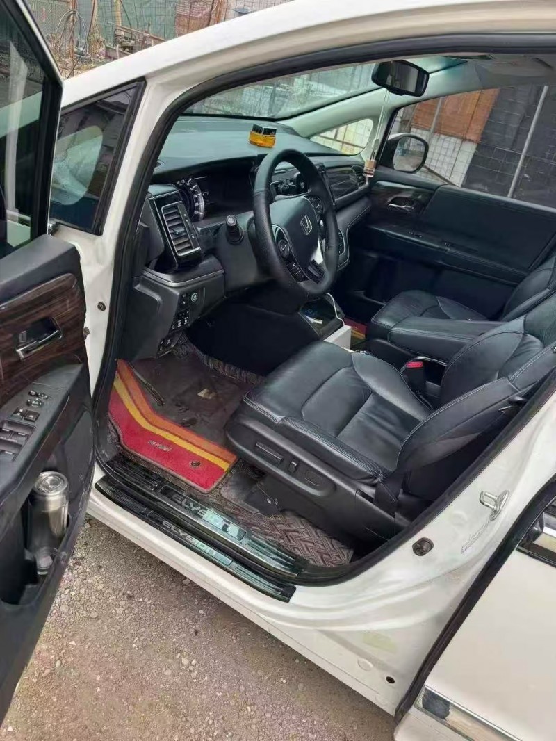 济南16年本田艾力绅6