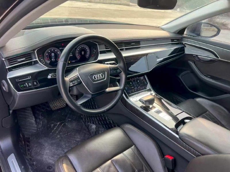 菏泽19年奥迪A8L4