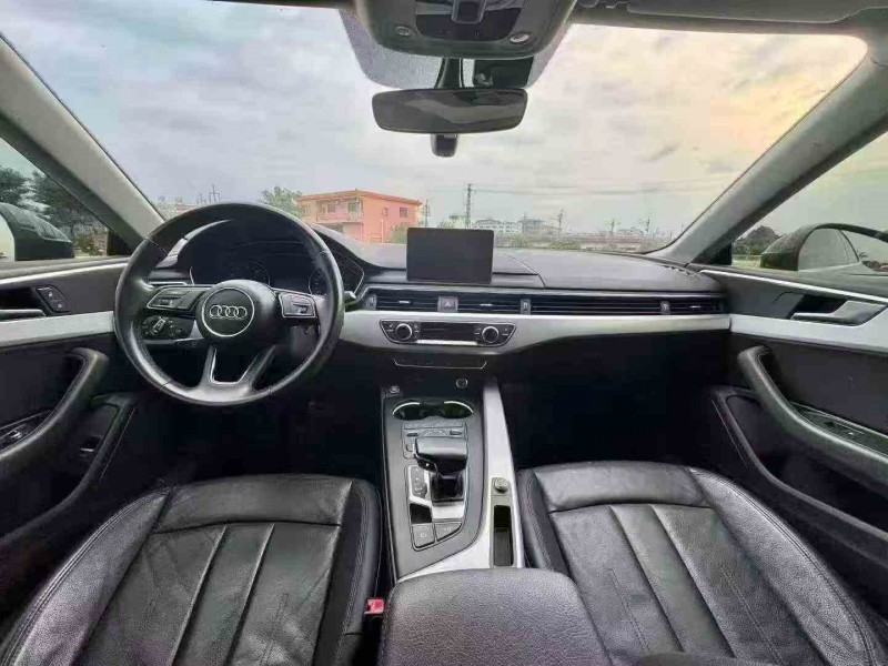 汕头19年奥迪A55