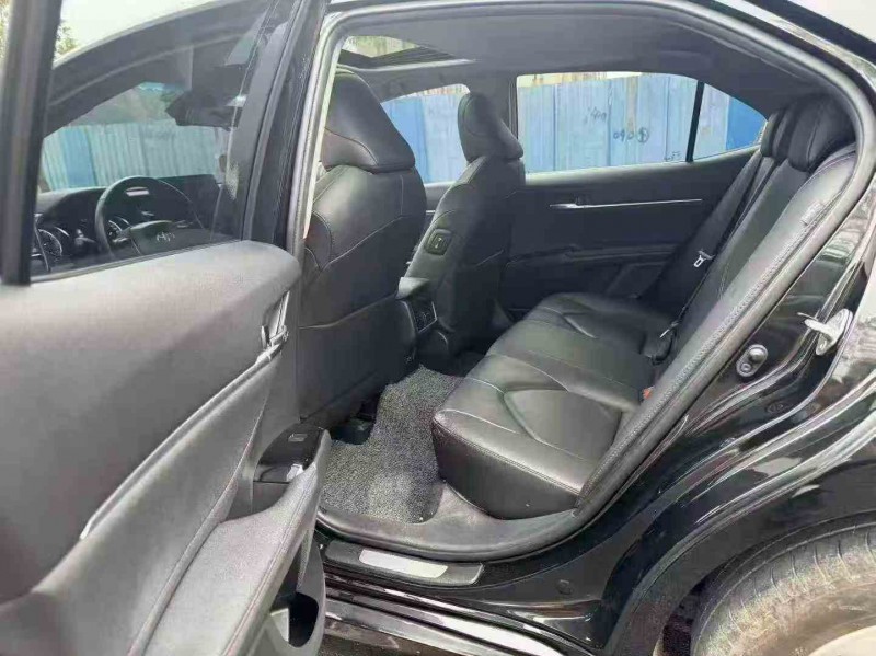 泉州23年丰田凯美瑞5