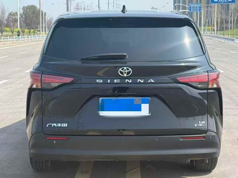 延安24年丰田格瑞维亚9