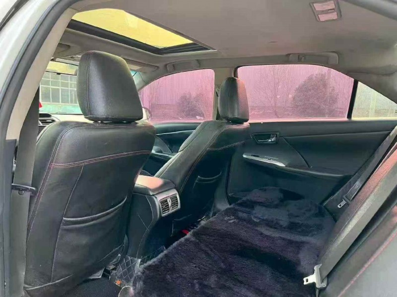 菏泽13年丰田凯美瑞5