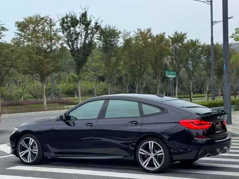 苏州22年宝马6系9