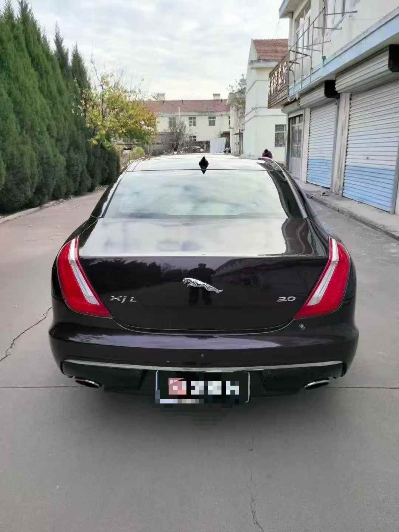 枣庄17年捷豹XJL9