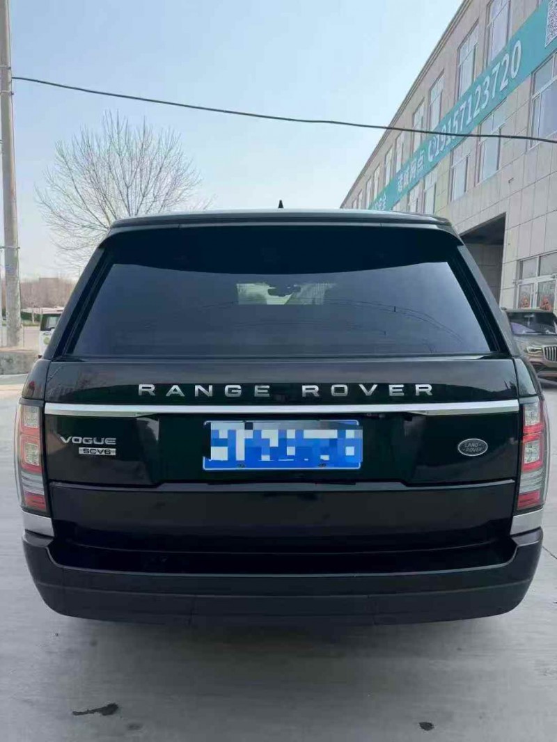 济宁17年路虎揽胜行政8